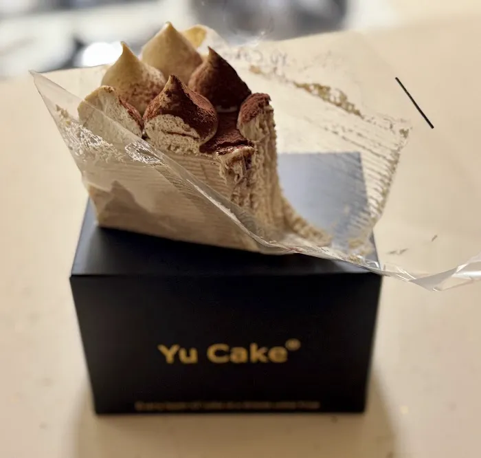 YU CAKE Picture 4