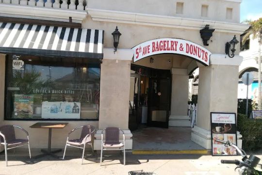 5th Avenue Bagelry and Donuts