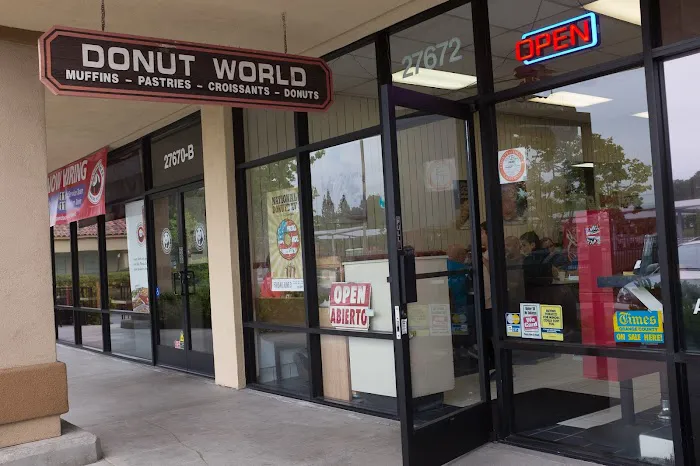 Donut World Picture 8