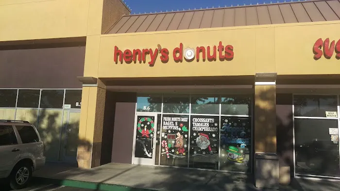 Henry's Donuts Picture 6