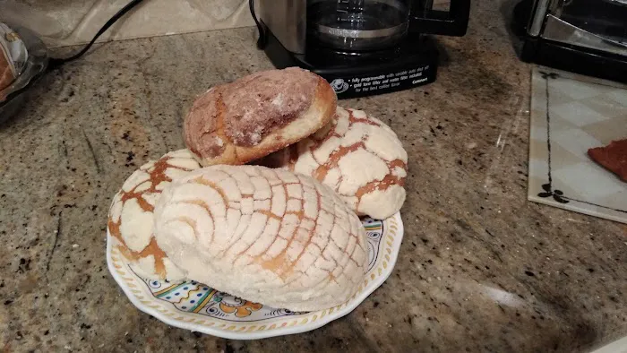 Efren's Bakery Picture 1