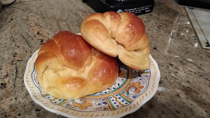 Efren's Bakery Picture 2