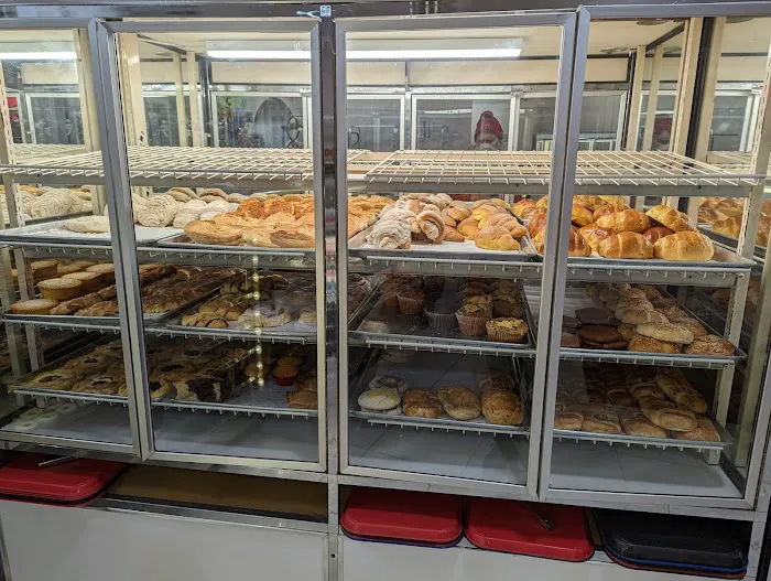 Efren's Bakery Picture 10
