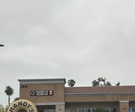 Randy's Donuts