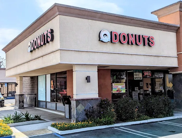 American Donuts Shop Picture 1