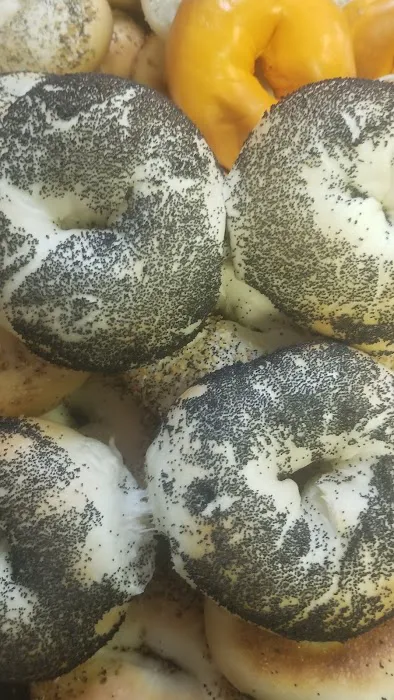 Hudah Babylon Bagel and Restaurant Picture 4