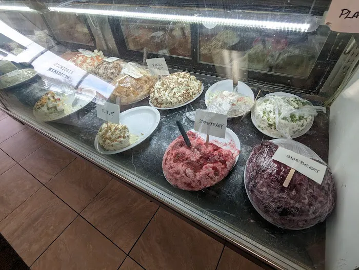 Township Hot Bagels And Deli Picture 5
