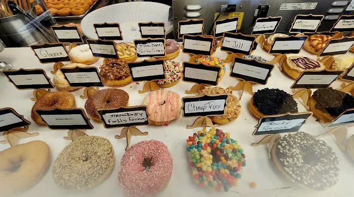 Mama Buntz's Donut Company Picture 2