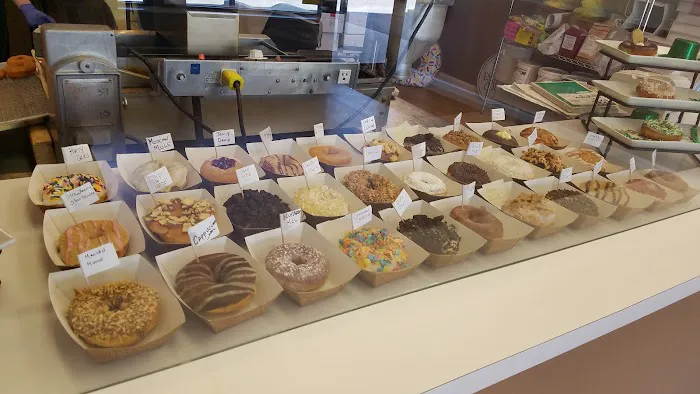 Mama Buntz's Donut Company Picture 6