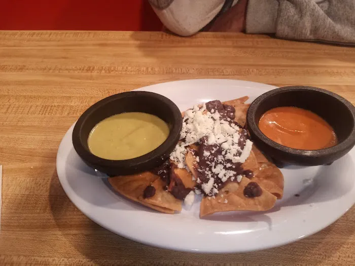 Alex's Bakery & Food Store Picture 5