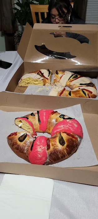 Alex's Bakery & Food Store Picture 2