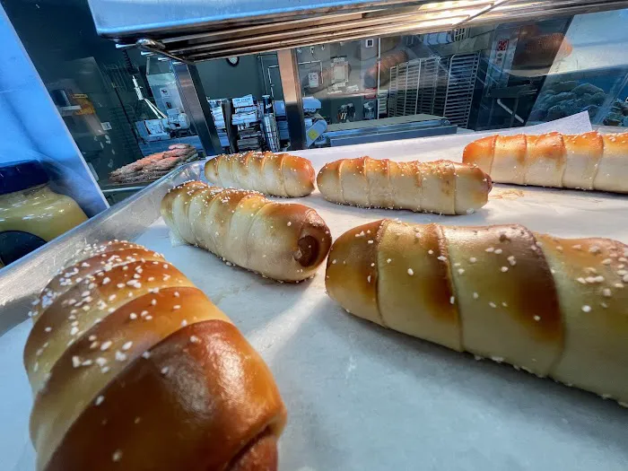 Philly Pretzel Factory Picture 10