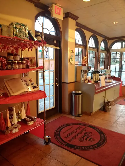 La Bon Bake Shoppes Picture 3
