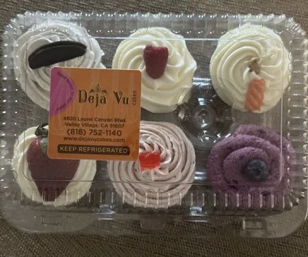 Deja Vu Cakes