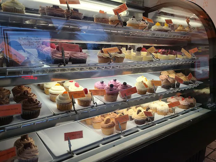 Deja Vu Cakes Picture 6