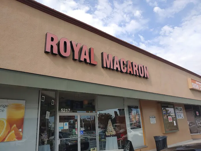 Royal Macaron Picture 7