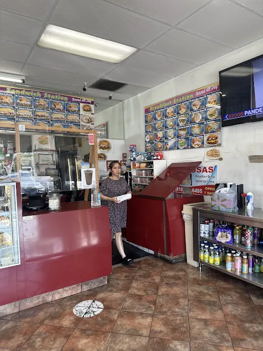 Donut & Sandwich Station Picture 1