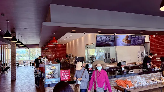 85°C Bakery Cafe - Chino Hills Picture 1