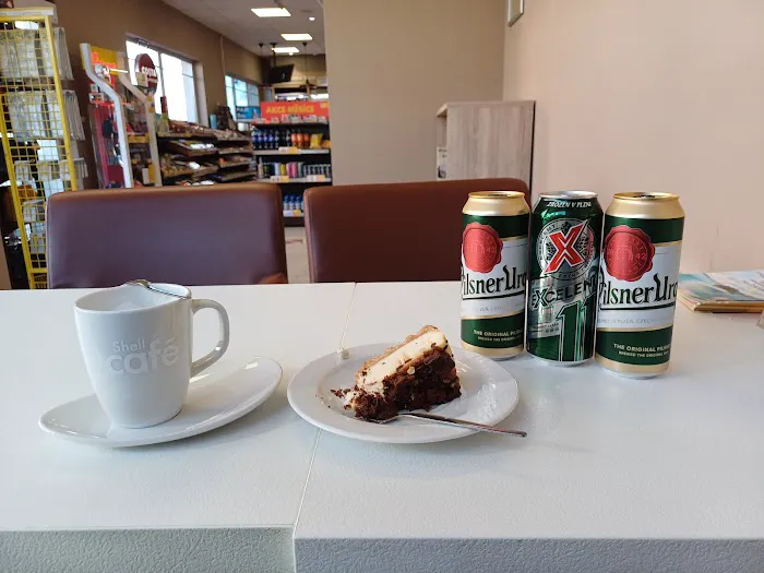 Coffee & Cake Picture 7