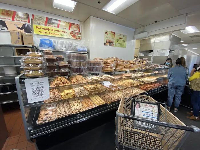 Maryam's Almond Bakery Picture 3