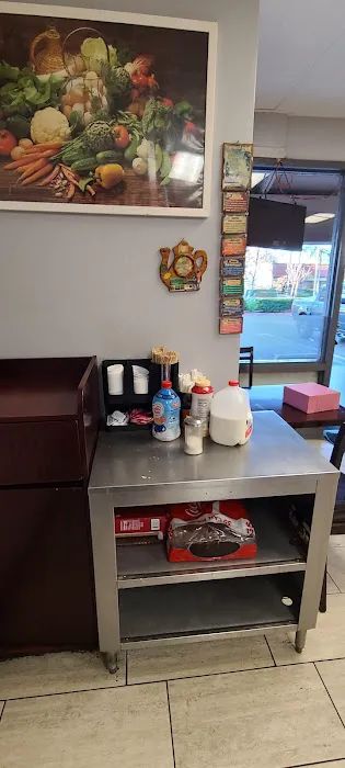 Linda's Coffee and Donuts, Plus Picture 7