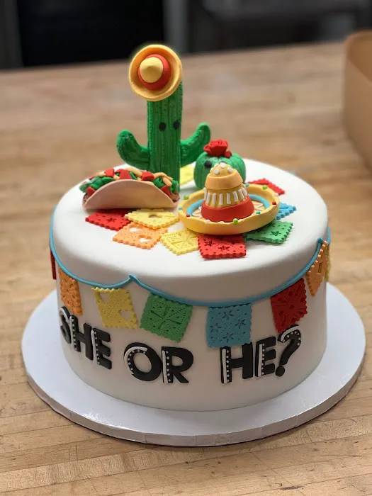 Simply Cakes and Cupcakes Picture 5