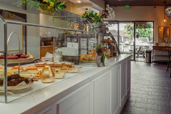 Lilipops Bakery Picture 6