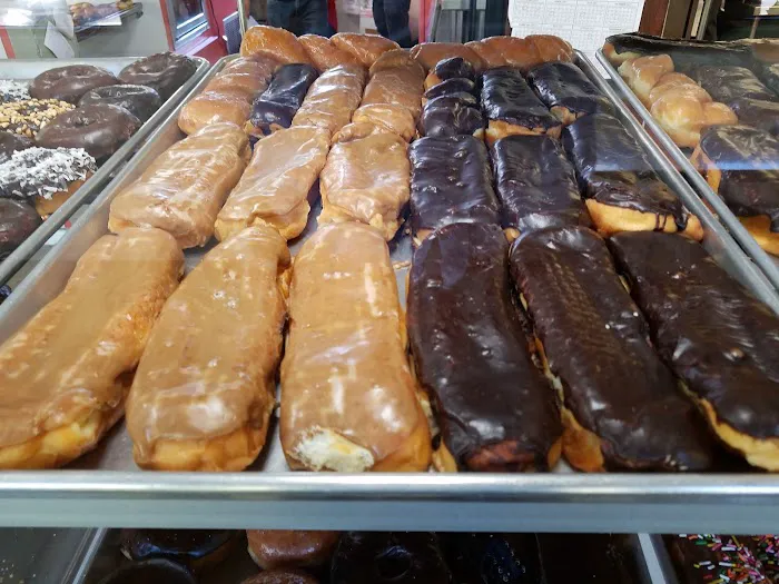 Royal Donuts and Burger Picture 10