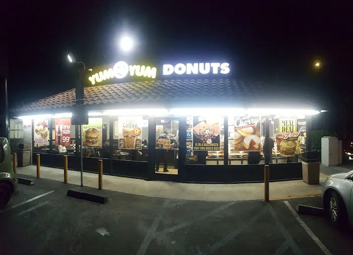 Yum Yum Donuts Picture 1