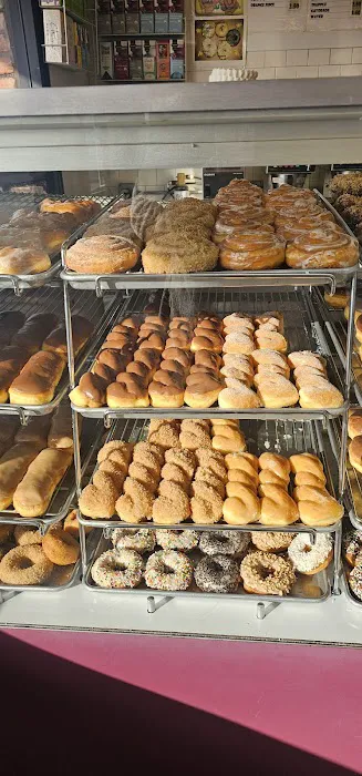 Donut Palace Picture 8