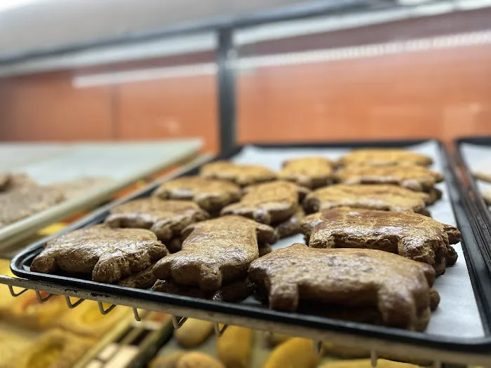 Azteca's Bakery Picture 3