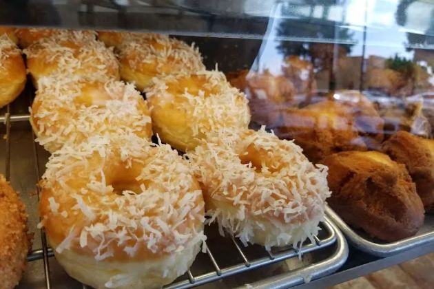 Miss Donuts