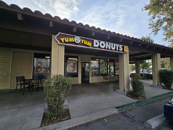 Yum Yum Donuts Picture 2