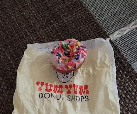 Yum Yum Donuts
