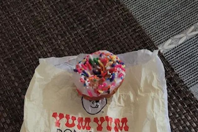 Yum Yum Donuts