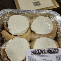 Mercado's Munchies ico