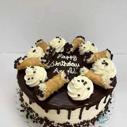 Ria's Sweet Creations - Custom Bakers Picture 4