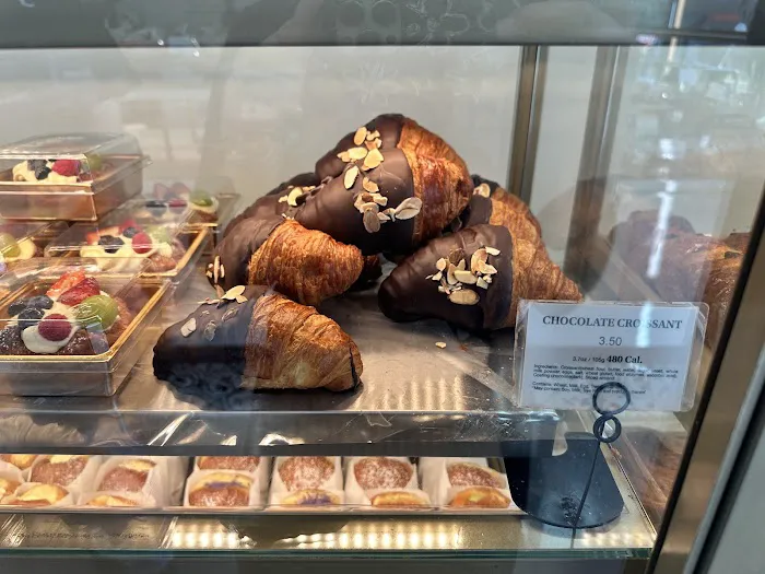 Tous les Jours - Elkins Park Picture 7