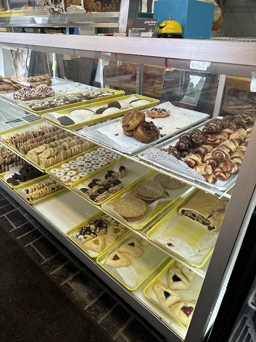 Roling's Bakery Picture 1