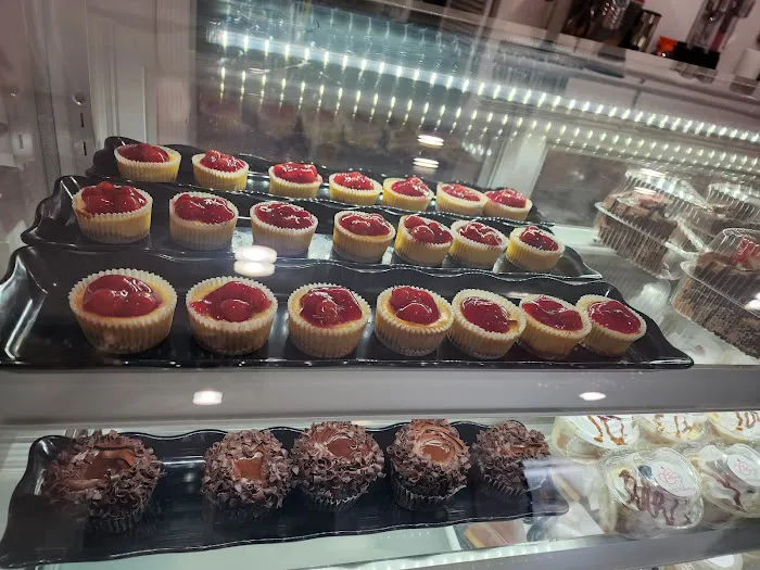 Ciddianys Coffee & Bakery Picture 4