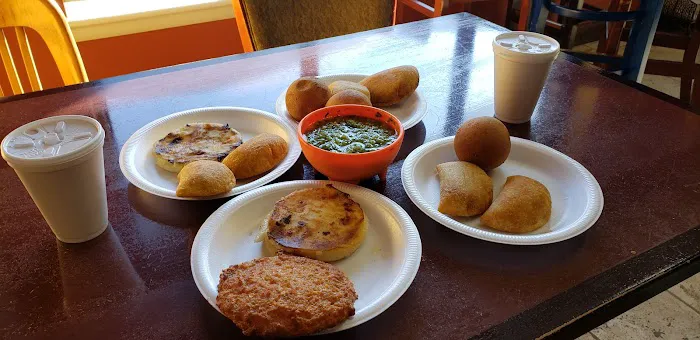 La Caleñita Bakery & Café Picture 1