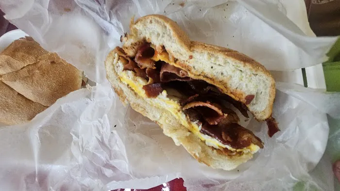 Tottenville Bagels Staten Island Picture 3