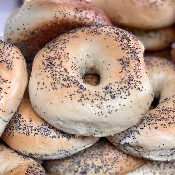Charlie's Bagels & Deli Picture 7