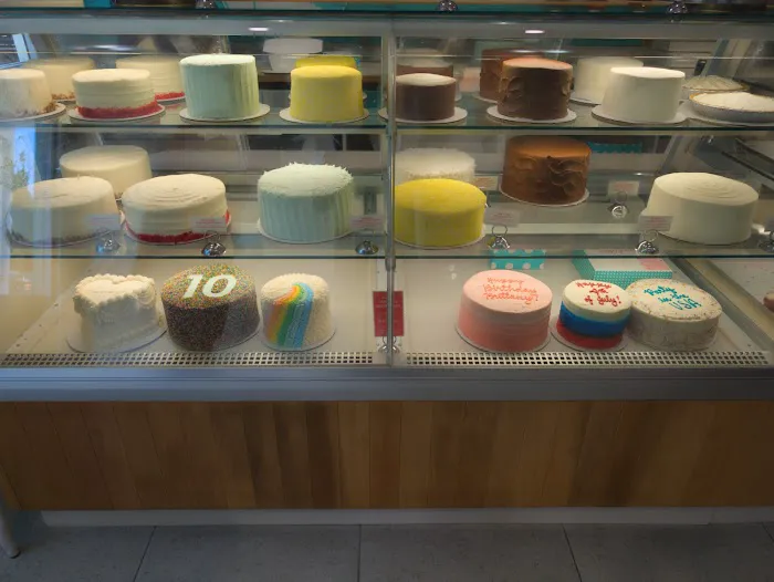 SusieCakes - Studio City Picture 8