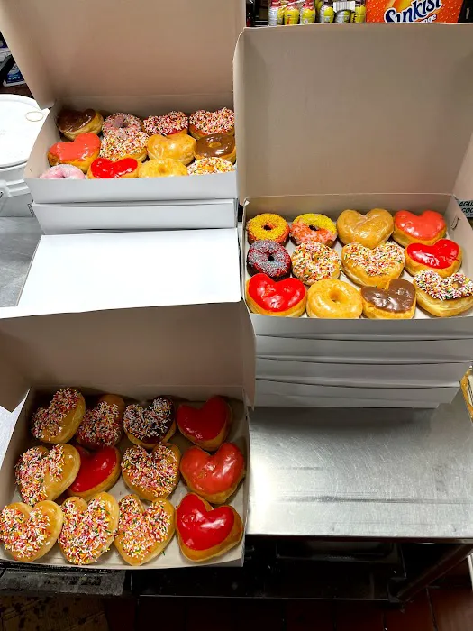 USA Donuts ( By Los Angeles Valley College ) Picture 3