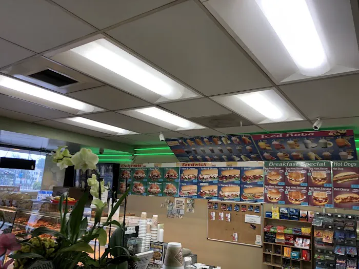 USA Donuts ( By Los Angeles Valley College ) Picture 7