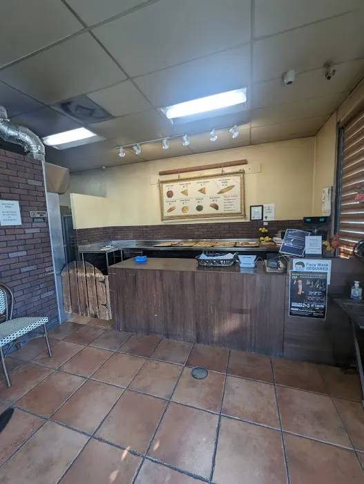 Taron Bakery Picture 9