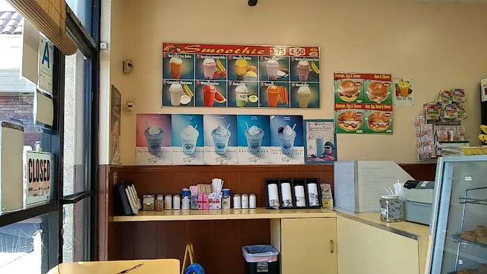 Peter's Donuts Picture 3
