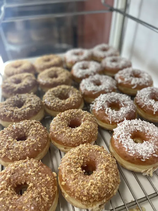Mora's Donuts Picture 10