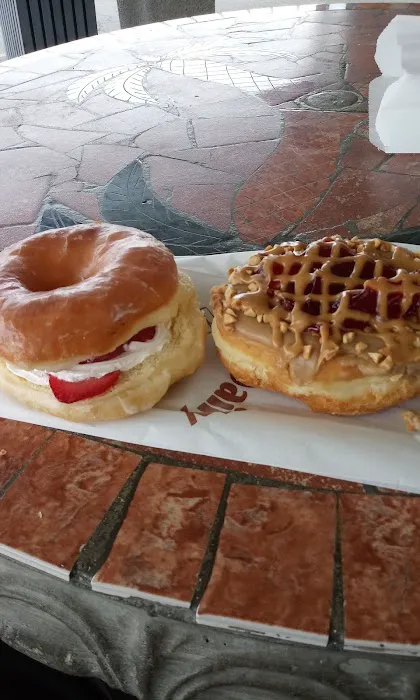 Manna Donuts Picture 7